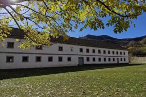 Abad&iacute;a de Santa Mar&iacute;a de Lebanza