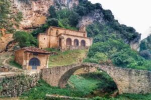 Altar de Caminantes Santo Cristo de los Remedios