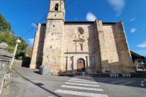 Andra Mari Eliza/Iglesia de Santa Mar&iacute;a