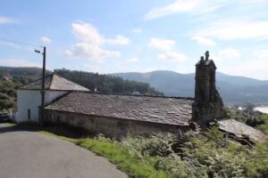Antigua Iglesia de San Julián de Faro