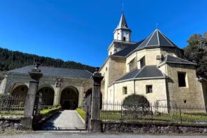 Arteko Andra Mari Santutegia / Santuario Nuestra Se&ntilde;ora de la Encina
