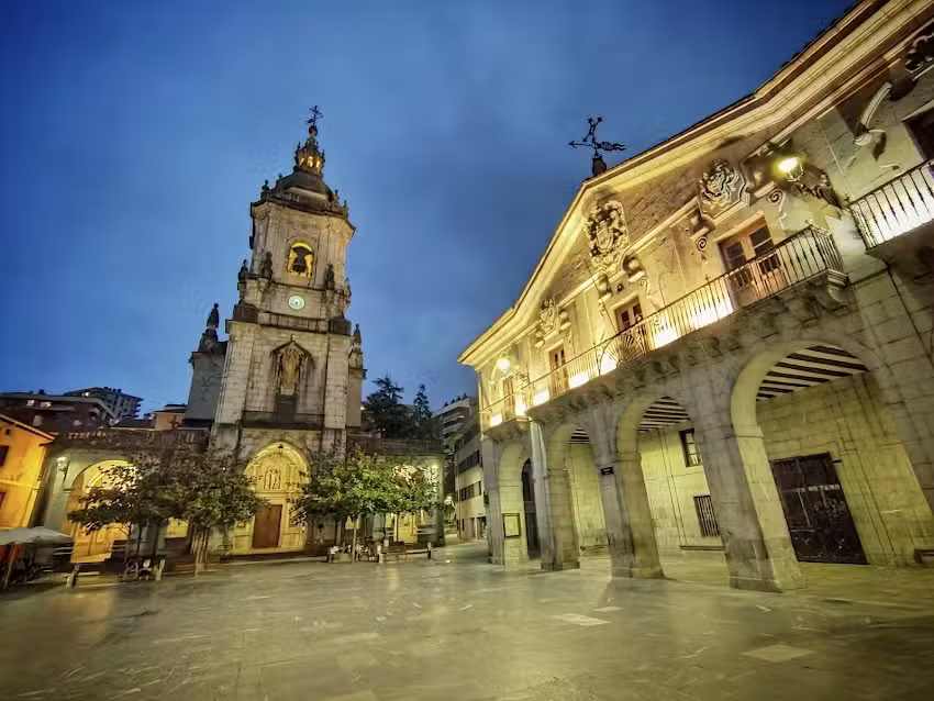Bartolome Deunaren Parrokia/Parroquia de San Bartolom&eacute;