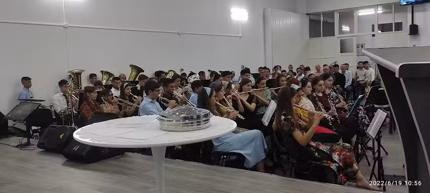 Biserica Rom&acirc;nă Limanuri Bune Berga