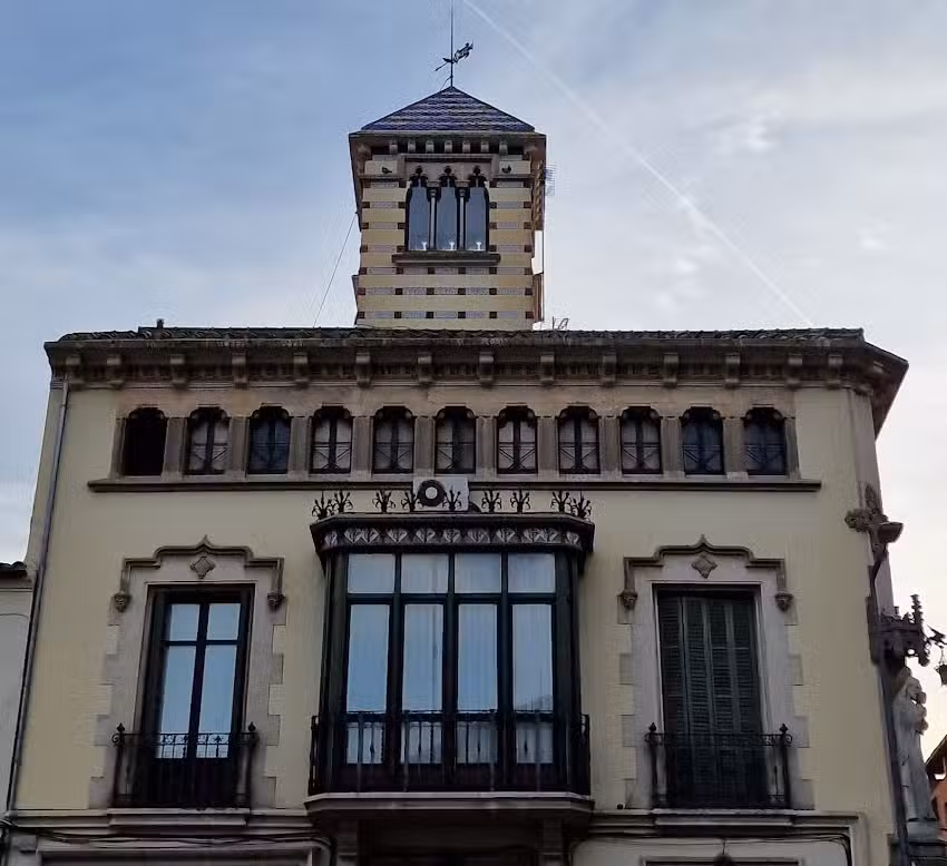Campanario de Angl&egrave;s