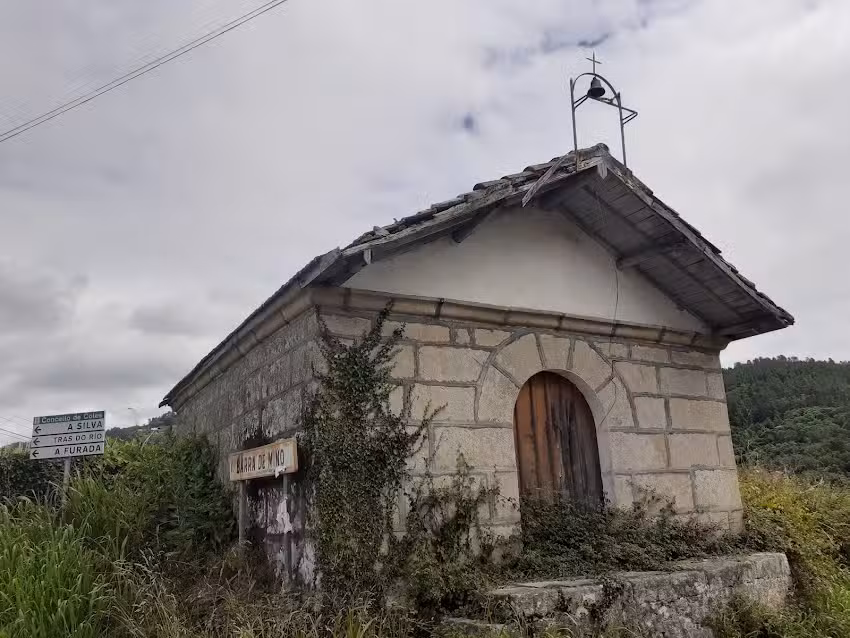 Capilla de Caama&ntilde;o