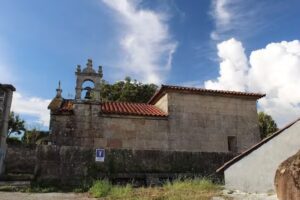 Capilla de la Virgen de las Nieves de Calvelos