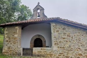 Capilla de Santa Mar&iacute;a de Bermiego