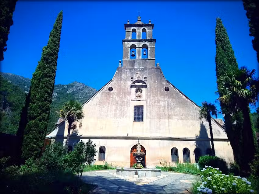 Carmelitas Descalzos