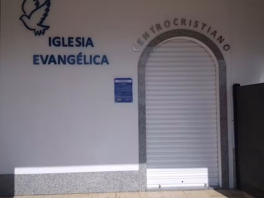Centro Cristiano / Centro Cristi&aacute;n ~ Iglesia Evang&eacute;lica (Noia)