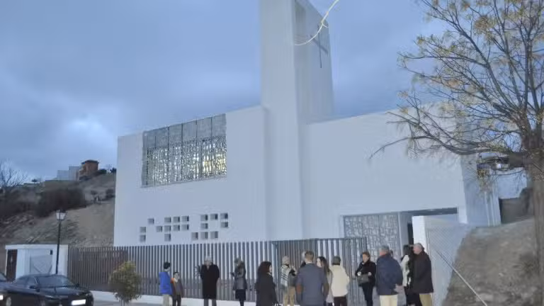 Centro Pastoral Sagrada Familia