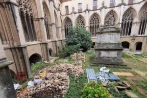 Claustro de la Catedral de Vic