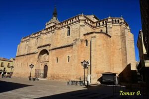 Colegiata de San Benito Abad