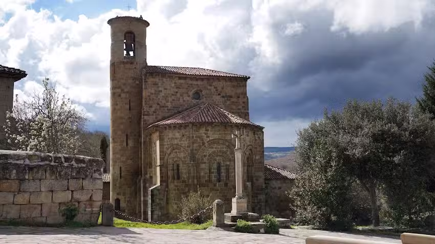 Colegiata de San Mart&iacute;n de Elines