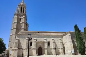 Colegiata de San Miguel