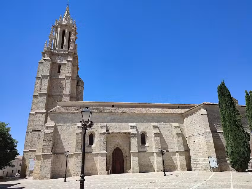 Colegiata de San Miguel