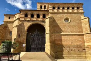 Colegiata de Santa Mar&iacute;a de Abiego