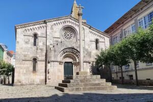 Colegiata de Santa Mar&iacute;a del Campo