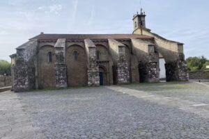 Colexiata de Santa María do Sar