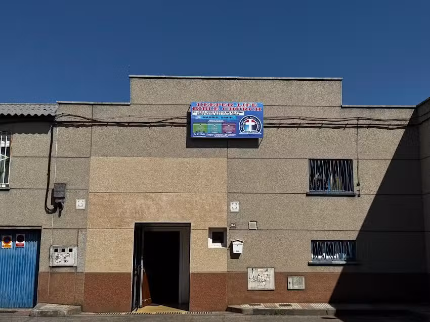 Deeper life bible church Madrid Spain (Iglesia ministerio de la vida cristiana m&aacute;s profunda)