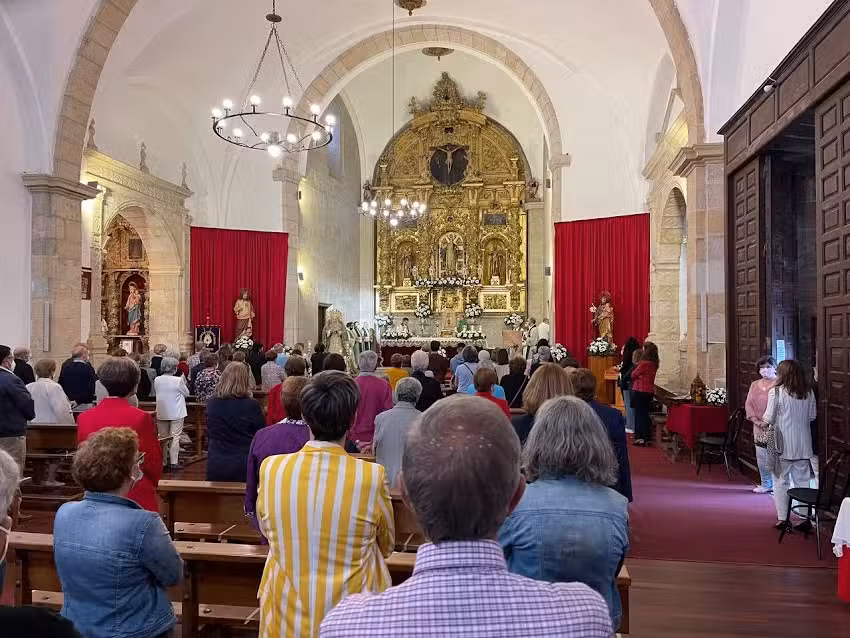 Despacho parroquial Herv&aacute;s