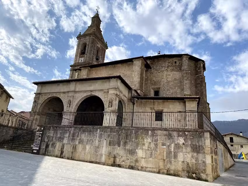 Done Bikendi Eliza/Iglesia de San Vicente