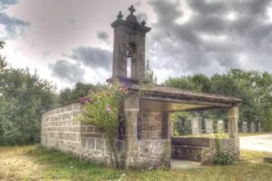 Ermida da Ascensi&oacute;n de Gont&aacute;n