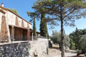 Ermita de la Mare de D&eacute;u de les Pinyeres