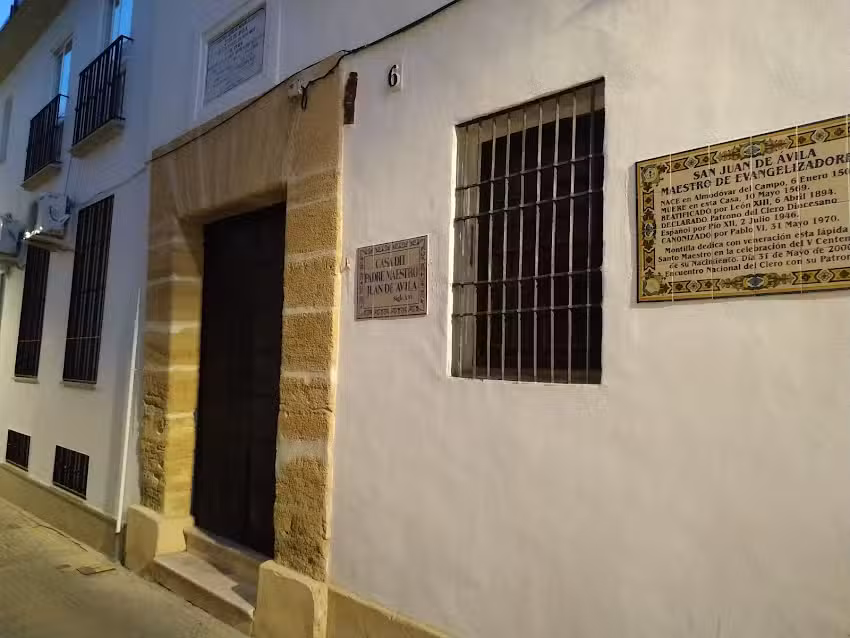 Ermita de la Paz &ndash; Casa de San Juan de &Aacute;vila