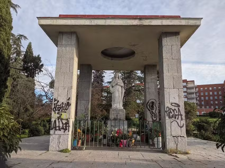 Ermita de la Virgen Blanca