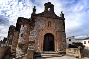 Ermita de La Virgen de la Corona