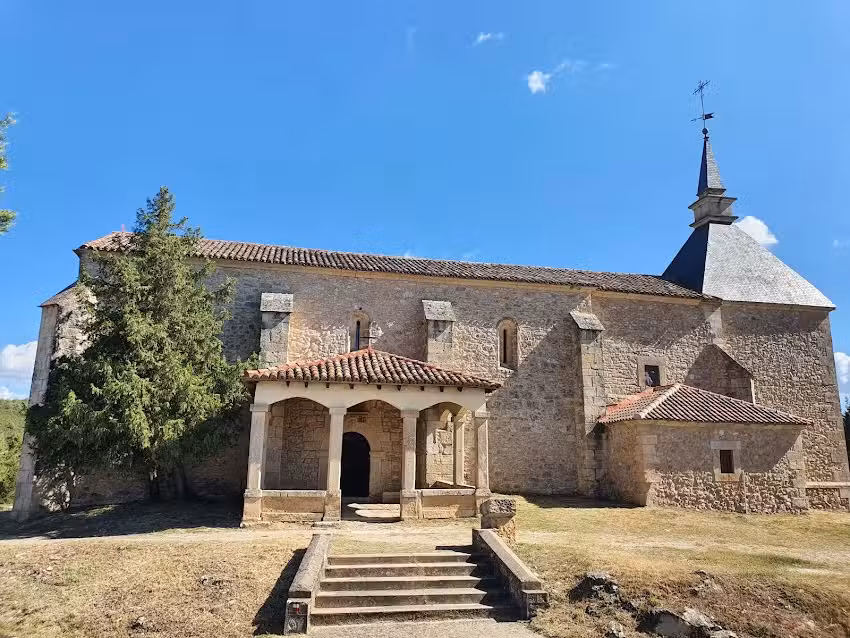 Ermita de la Virgen de los Enebrales