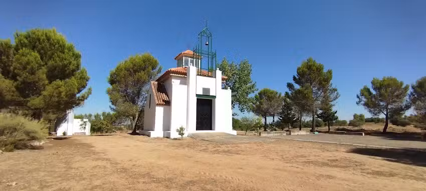 Ermita de la Virgen del Campo