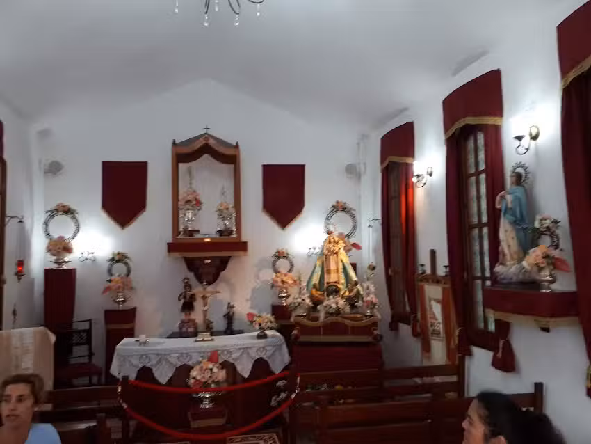 Ermita de la Virgen del Cobre