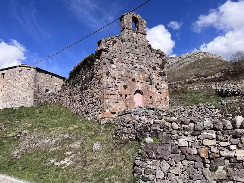Ermita de Quejo