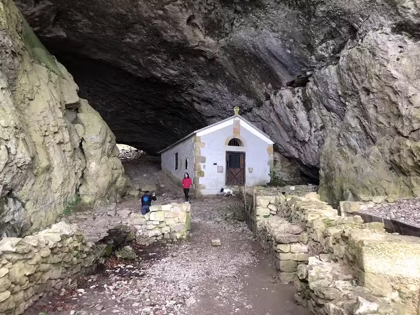 Ermita de San Adri&aacute;n