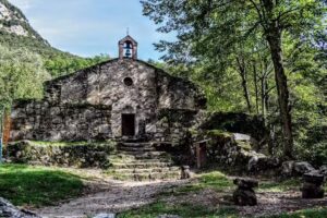 Ermita de San Aniol de Aguja