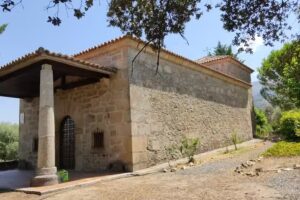 Ermita de San Bartolom&eacute;