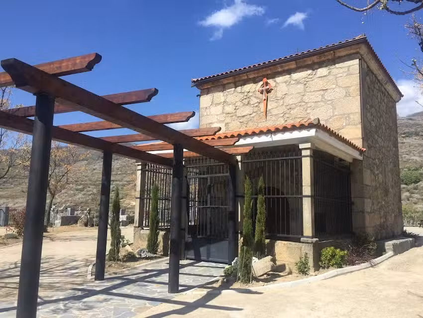 Ermita de San Felipe y Santiago