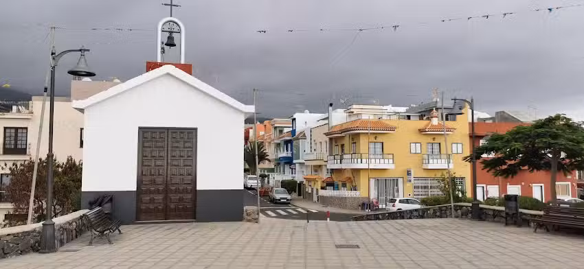 Ermita de San Francisco de As&iacute;s &ndash; Piedra Hincada
