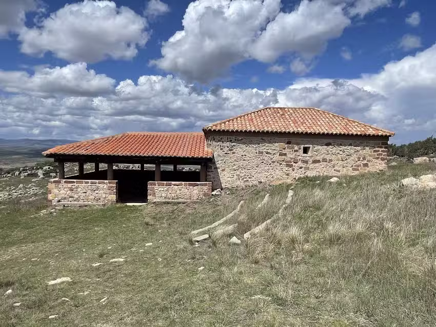 Ermita de San Gin&eacute;s de Peracense