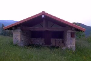 Ermita de San Pedro de Saratzua