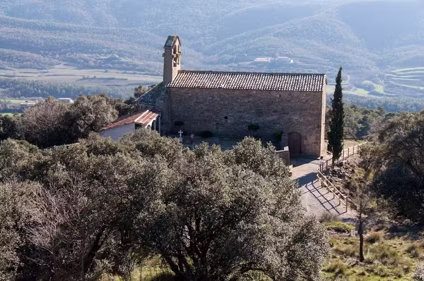 Ermita de Sant Miquel de Valld&agrave;ries