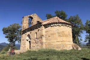 Ermita de Sant Miquel del Mont