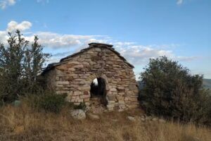 Ermita de Santa Mar&iacute;a de Bellera. Ruinas