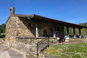 Ermita de Santa Mar&iacute;a de Me&ntilde;akabarrena