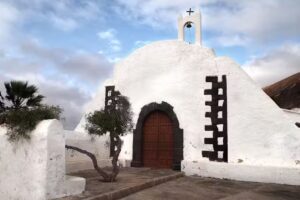 Ermita de Santiago y Santa Ana