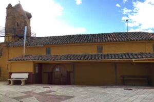 Ermita de Villarroa&ntilde;e