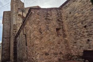 Esgl&eacute;sia de Sant Feliu de Vilaju&iuml;ga