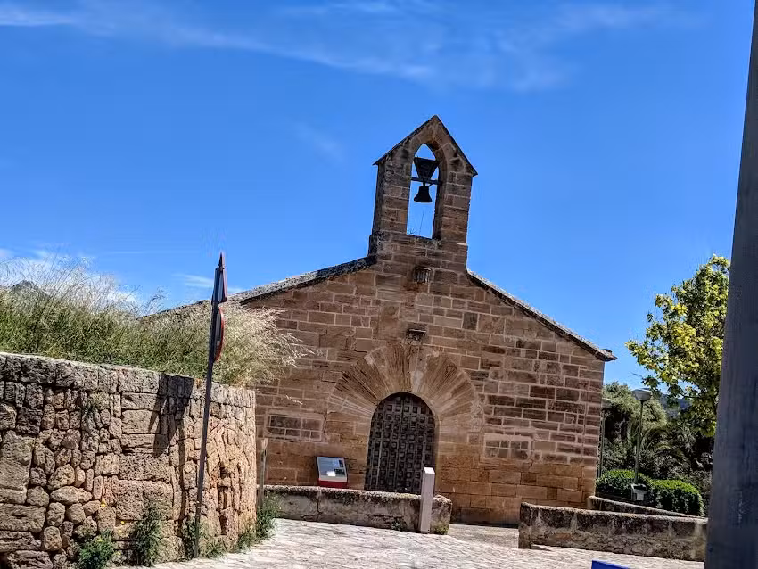 Esgl&eacute;sia de Santa Anna d&rsquo;Alc&uacute;dia