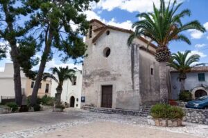 Esgl&eacute;sia Santa Ll&uacute;cia de Renau